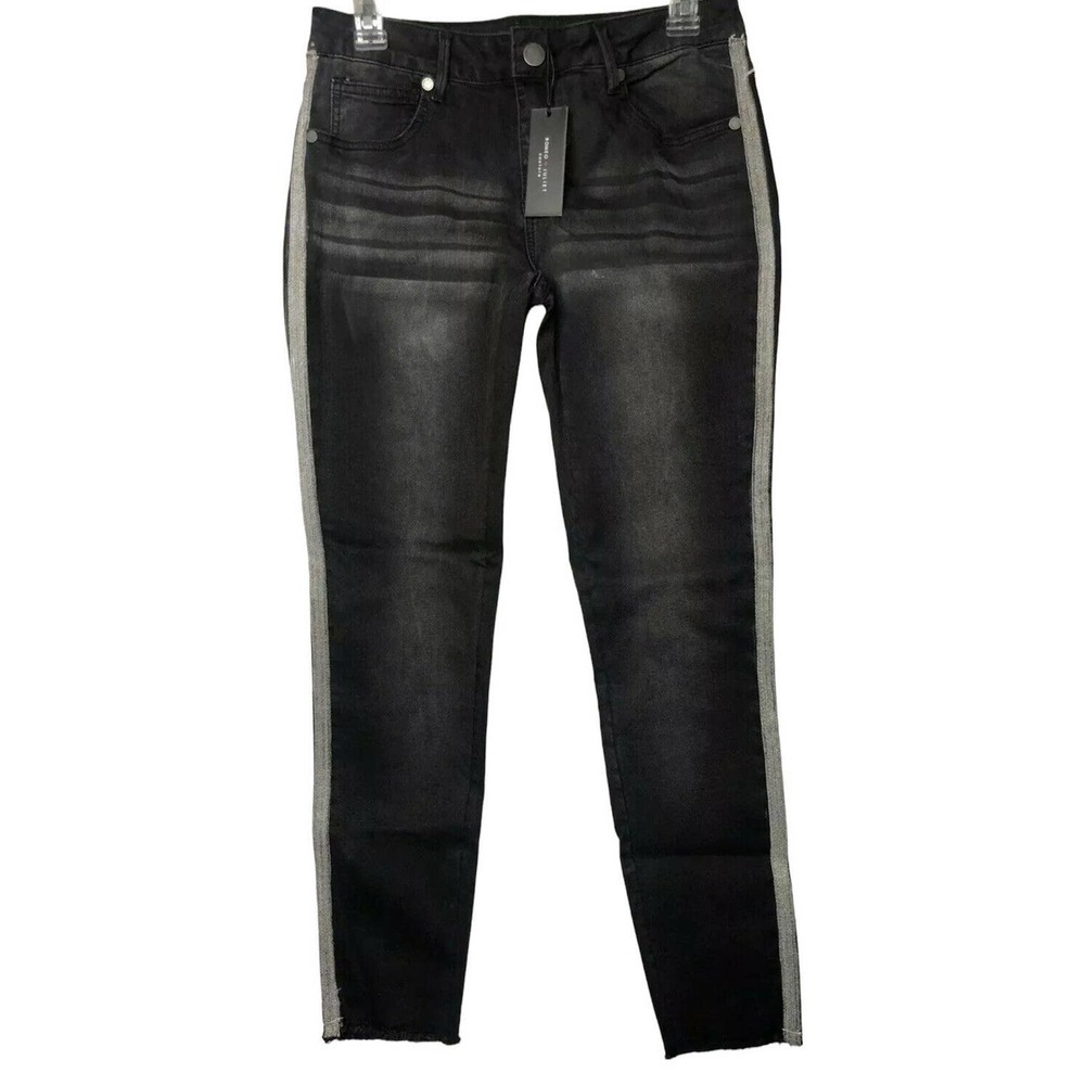 NEW Romeo + Julietโ Couture Black Raw Hem Beaded Tuxedo Stripe Jeans Size Medium